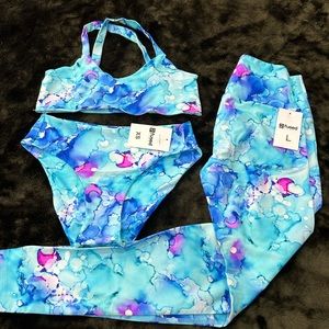 Fused hawaii set